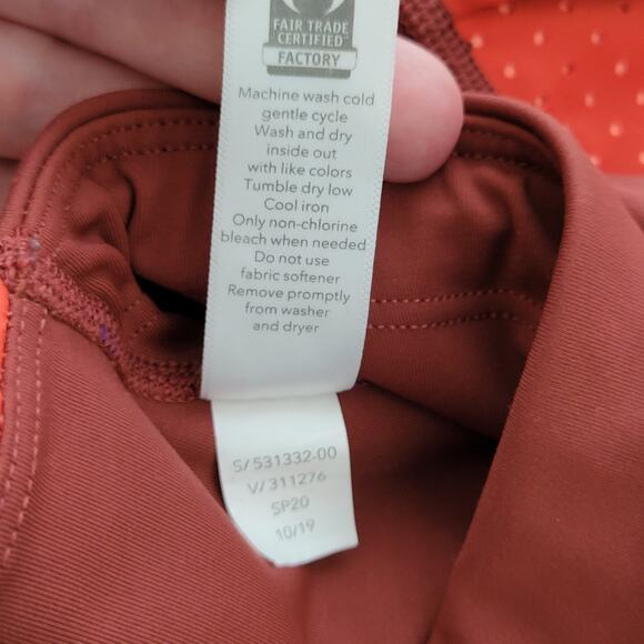 Athleta Ultimate Stash Pocket Colorblock Lasercut 7/8 Tight Leggings Women Small - Picture 9 of 9